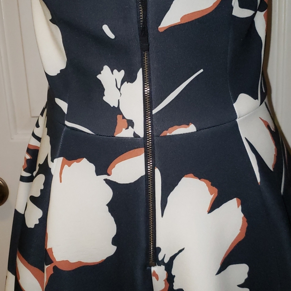 Anthropologie Maeve Floral Fit & Flare Summer Dress Size 4 - Picture 6 of 14